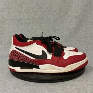 Nike Mens Jordan Legacy 312 Basketball Shoes sz 8 White/Black/Gym Red